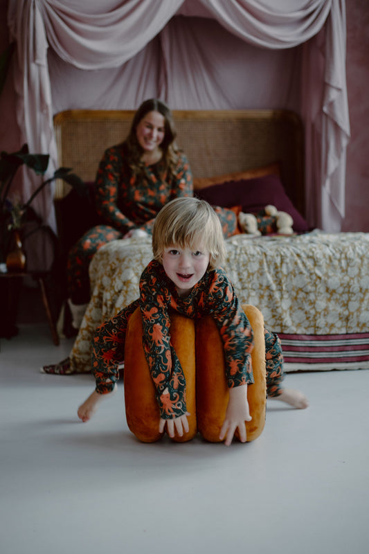 Waarom een Biologisch Katoenen Pyjama Perfect is voor Kinderen in de Winter